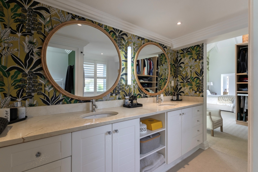 4 Bedroom Property for Sale in Thesen Islands Western Cape